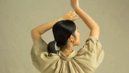 黎真主党称袭击一架正撤离士兵的以军机，现场升起黑烟