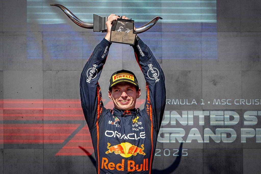 F1美国站-维斯塔潘杆位夺冠 勒克莱尔第三当选最佳车手